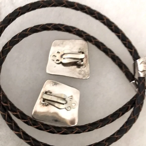 Wild Horse Cabochon Pendant and Earrings set in Sterling Silver. Artisan LE - Picture 6 of 12